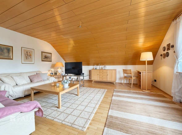 Wohnzimmer OG - (KI generiert)