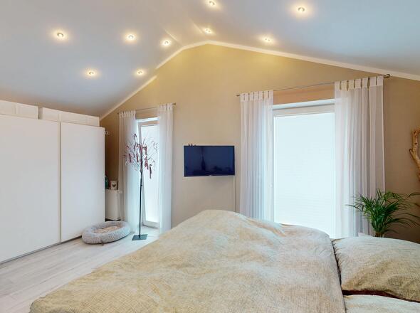 Schlafzimmer 1 im OG