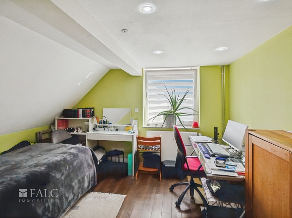 Arbeits-/Kinderzimmer