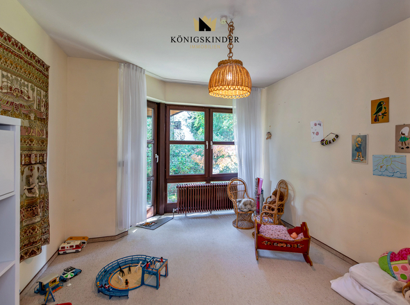 und das Schlafzimmer mit Ausgang...