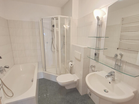 Gemeinschaftsbadezimmer