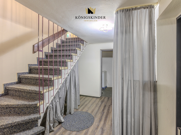 Treppe EG in den Keller