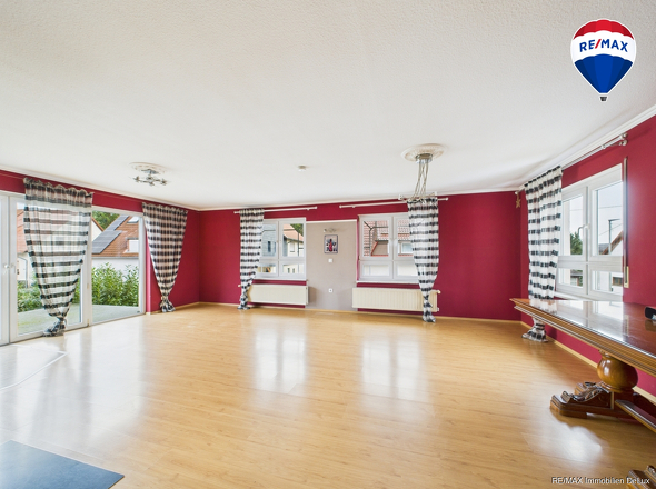 RE/MAX Immobilien DeLux Haus verkauf Steinbach