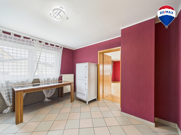 RE/MAX Immobilien DeLux Haus verkauf Steinbach