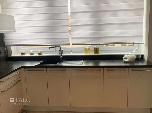 Verdunklung per Rollo