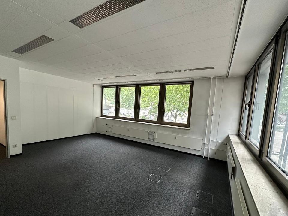 Büroraum 1. OG 