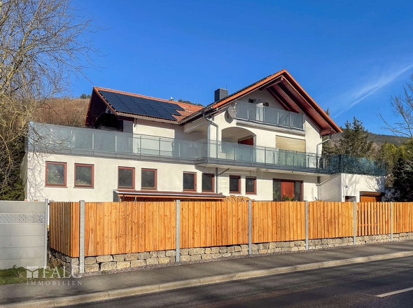 Option modernes Balkongeländer