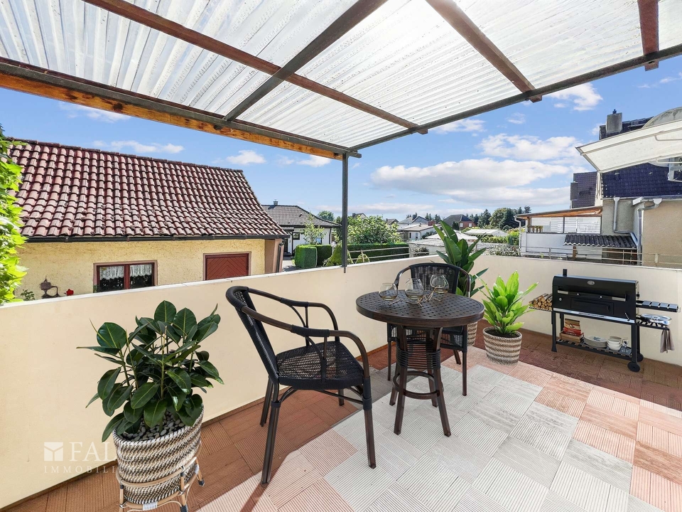 überdachte Terrasse (Einrichtung digital)