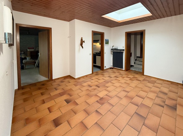 großzügige Diele im hinteren Teil (WE1)