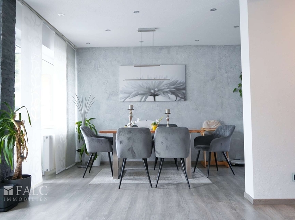 Esszimmer Ansicht 1