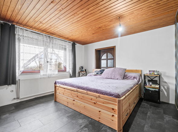 Schlafzimmer EG