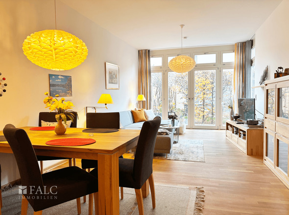 Wohnzimmer Blick zur Terrasse