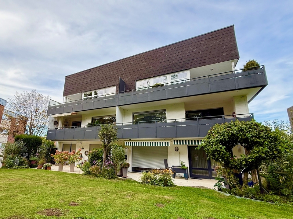 Hausansicht Balkonseite