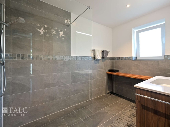 UG 2. Bad mit Dusche