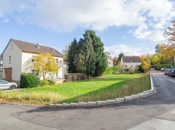 11141 Garten u. Grundstück (1)