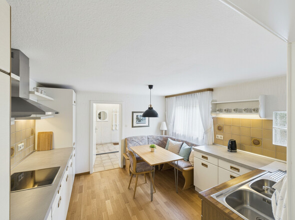 EG Küche KI GENERIERT