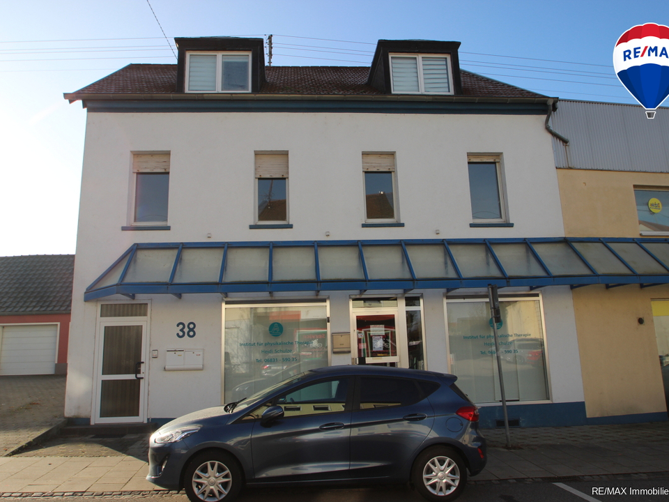 IMG_2055RE:MAX Immobilien DeLux Ensdorf JPG