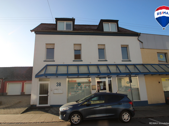 RE:MAX Immobilien DeLux Ensdorf Vorne