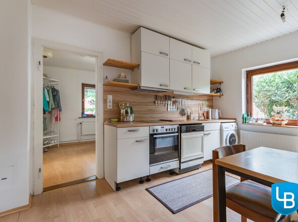 Küchenbereich mit Sitzmöglichkeit