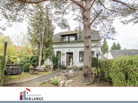 Haus 1: Strassenansicht