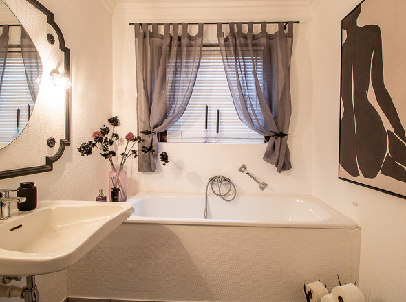 Haus 2 Erdgeschoss: Badezimmer