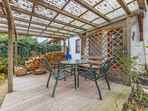 Überdachte Terrasse