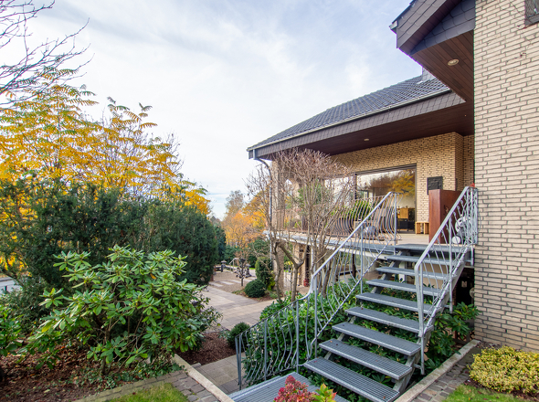 11144 Seitenansicht (2)