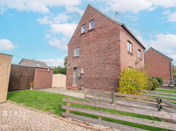 Eingang Wohnung 1.+2. OG