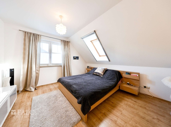 Schlafzimmer OG