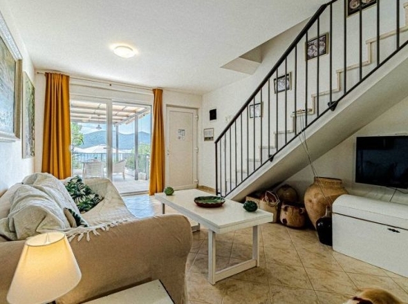 thumb_1692702162_peljesac-viganj-villa-more-bazenom-prodaja-slika-197580803