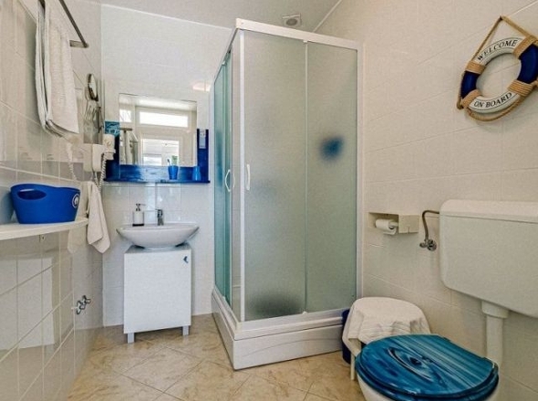 thumb_1692702147_peljesac-viganj-villa-more-bazenom-prodaja-slika-197580747