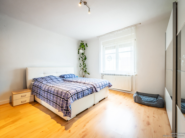 Schlafzimmer EG (WE 2)