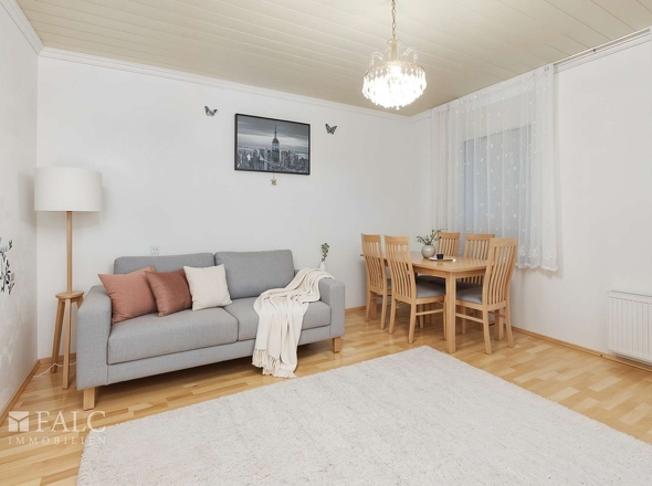 Wohnung 1. OG - Wohnzimmer - (KI generiert)