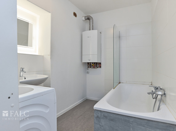 Wohnung 2. OG - Badezimmer