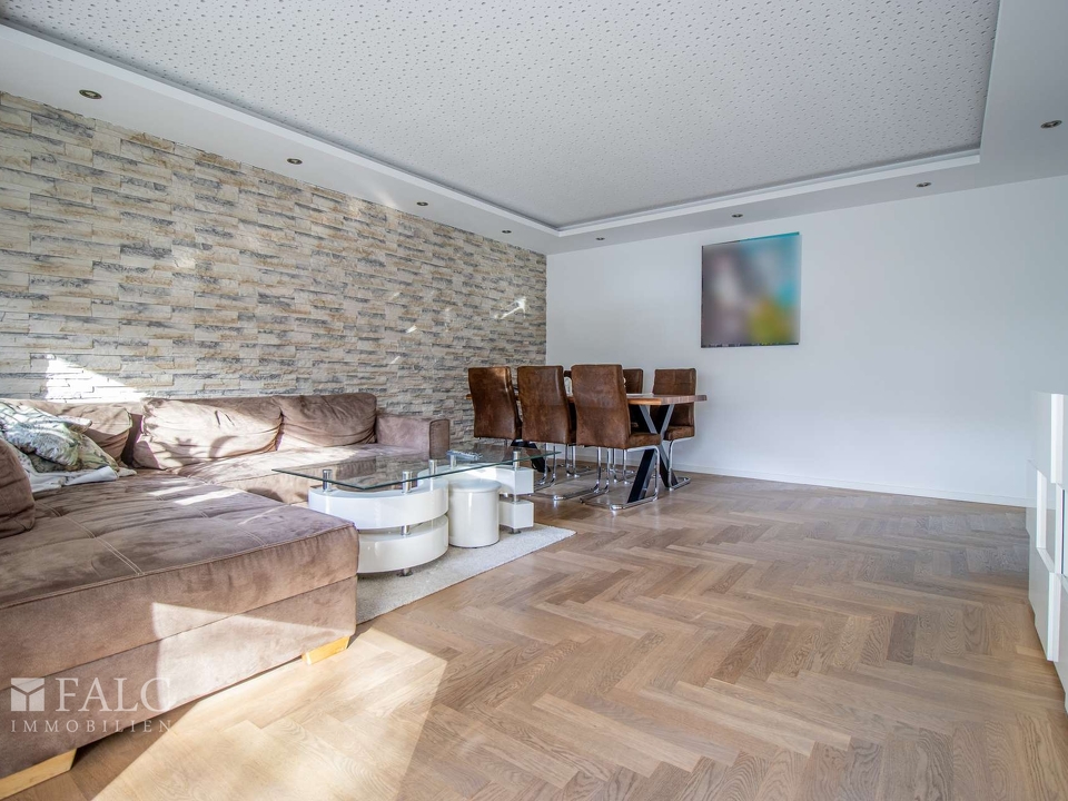 Großzügiger, heller Wohnbereich