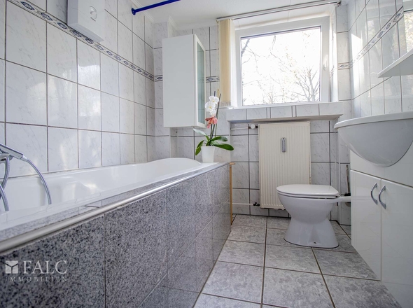 Modernes Badezimmer