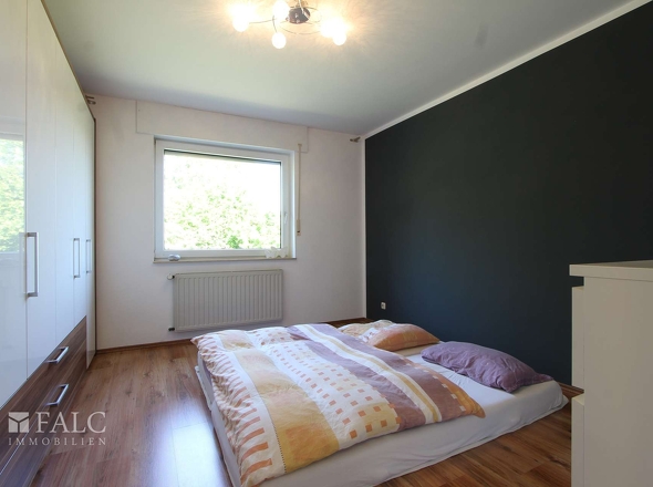 Schlafzimmer II/II