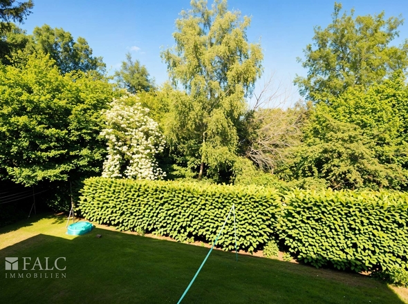 Blick in den Garten - (KI generiert)