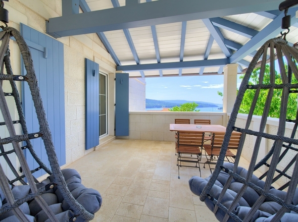 otok-cres-cres-prekrasna-vila-s-bazenom-pogled-na-more_1