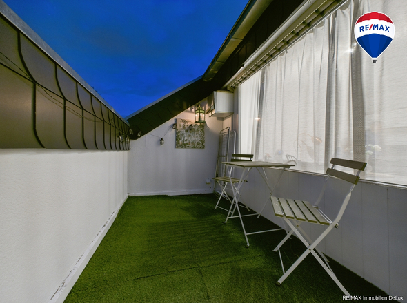 REMAX Immobilien DeLux Eigentumswohnung Balkon Neunkirchen Mark Borowicz