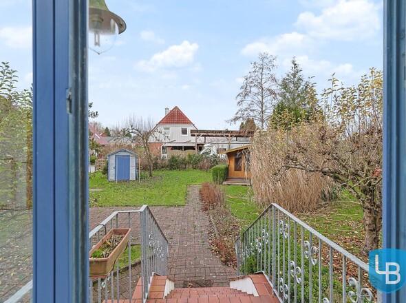 Ausgang aus dem Wintergarten...