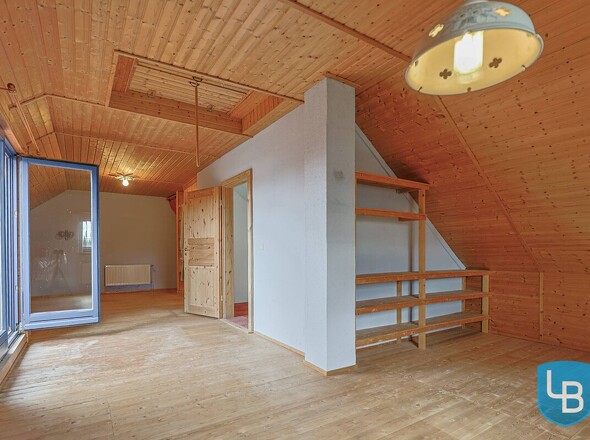 Wohnlich ausgebautes Dachgeschoss