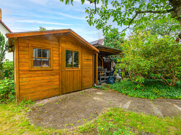 Geräteschuppen und Fahrradabstelle