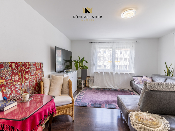 Gäste- oder Wohnzimmer vom Flur (OG)