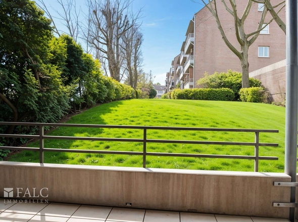 Balkon mit Blick ins Grüne