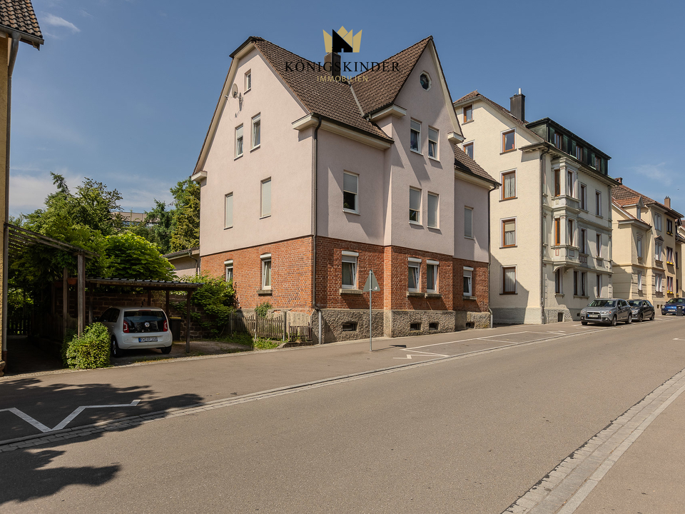 Blick von der Straße...