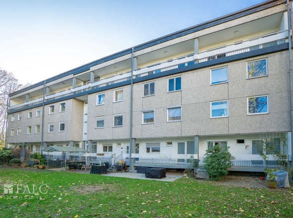 Haus Rückseite mit Garten