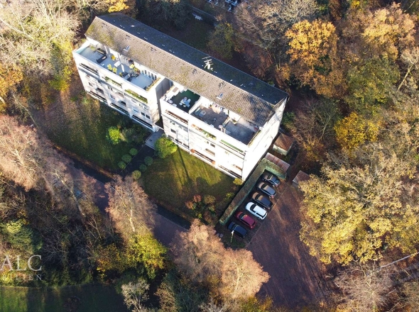 Luftbild seitliche Ansicht