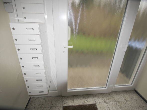 Modernisierte u. sichere Briefkastenanlage