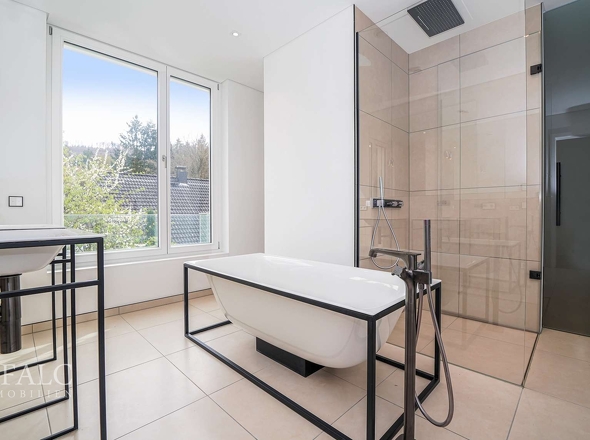 Freistehende Badewanne